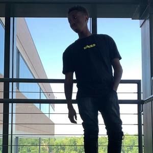 Meet your Posher, Jason